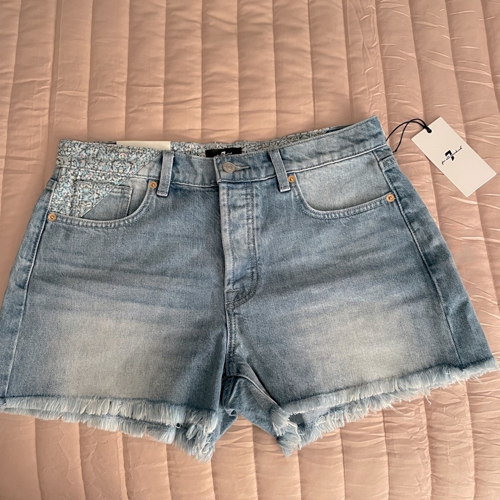 7 For All ManKind Patched Monroe shorts
